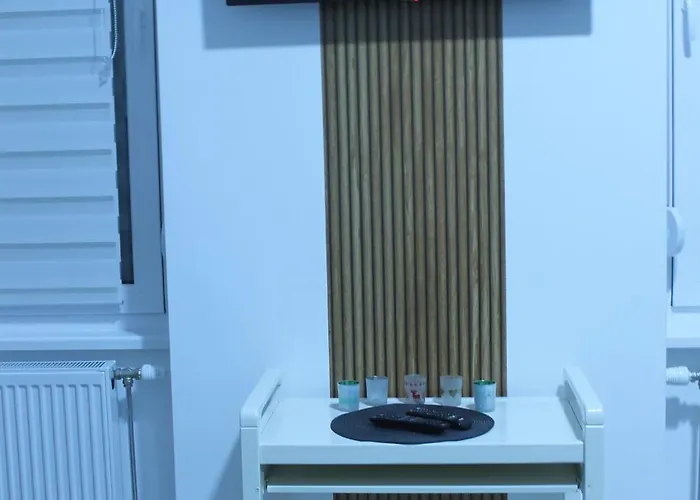 Lotus House Διαμέρισμα Ζρένιανιν